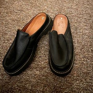 Ariat Womens Black Leather Loafer Slip ons Mules Clogs